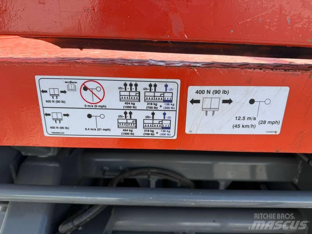 SkyJack SJ 4626 Підйомники-ножиці