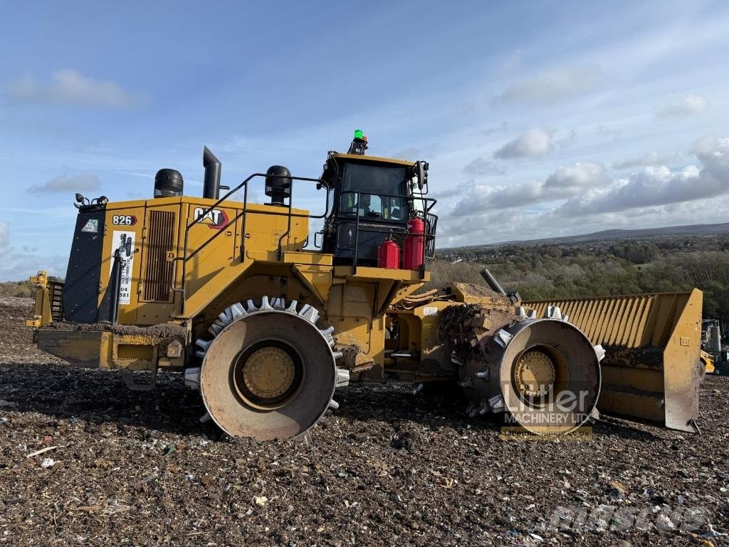 CAT 826 Сміттєві преси