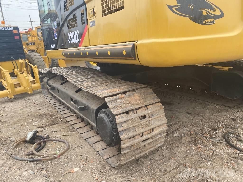 CAT 330 D Гусеничні екскаватори