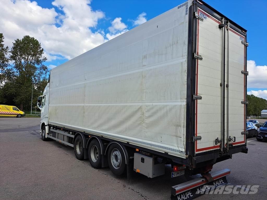 Volvo FH Вантажівки-платформи/бокове розвантаження