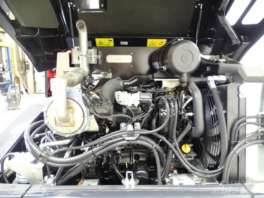 Yanmar V 100-5 Фронтальні навантажувачі