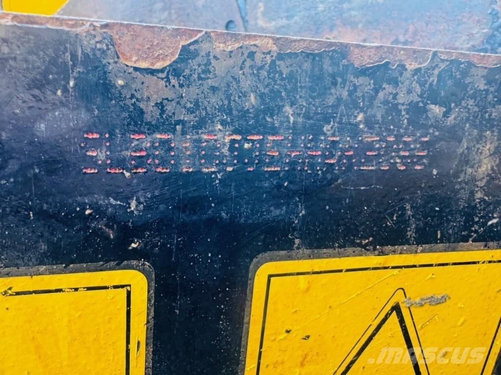 JCB 6T FT Міні самоскиди