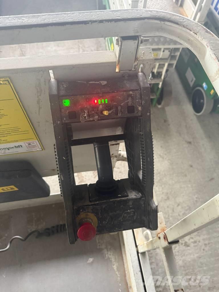 JLG 2646 ES Підйомники-ножиці