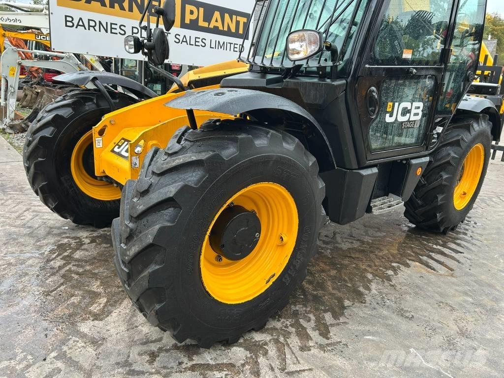 JCB 535-95 Телескопічні навантажувачі