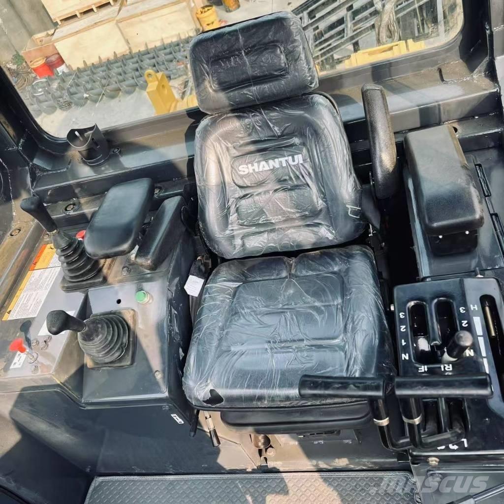 Shantui SD22L Гусеничні бульдозери