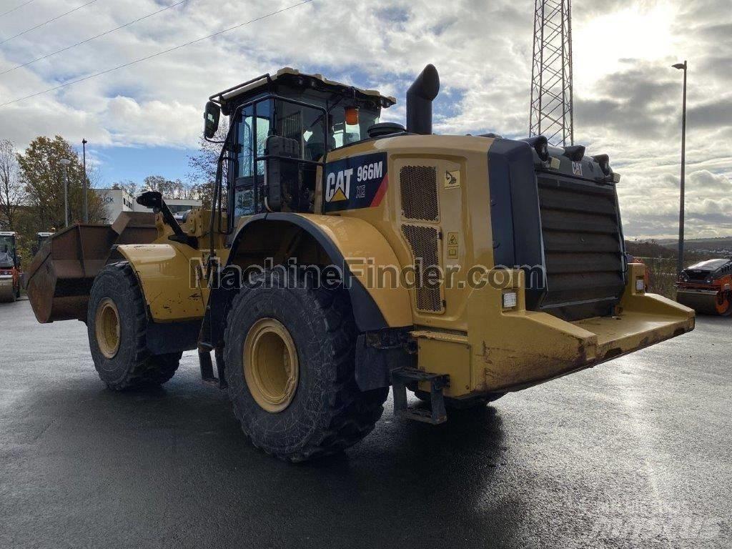 CAT 966 M XE Фронтальні навантажувачі