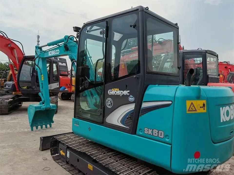 Kobelco SK 60 Гусеничні екскаватори