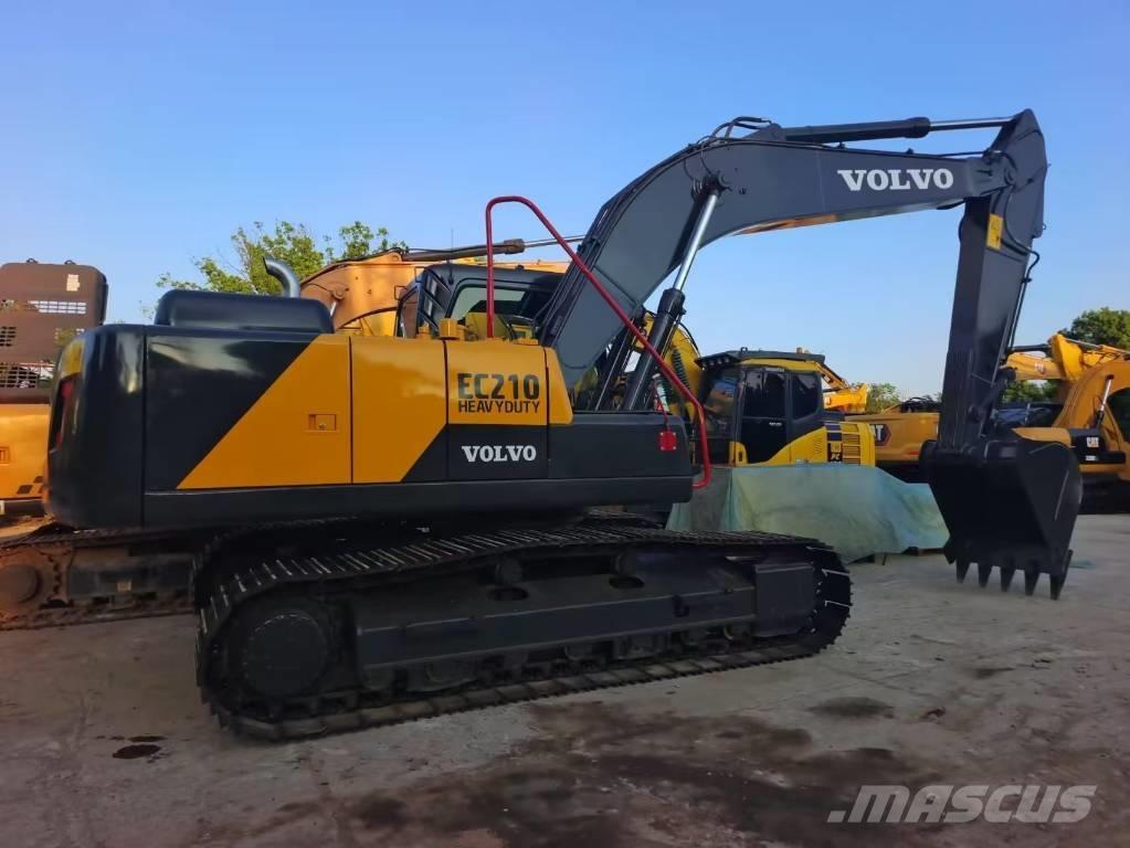 Volvo EC 210 B Гусеничні екскаватори