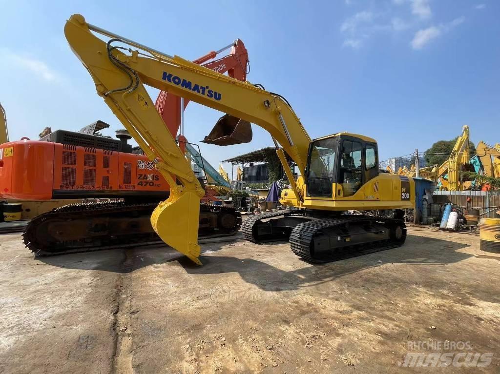 Komatsu PC 200-7 Гусеничні екскаватори