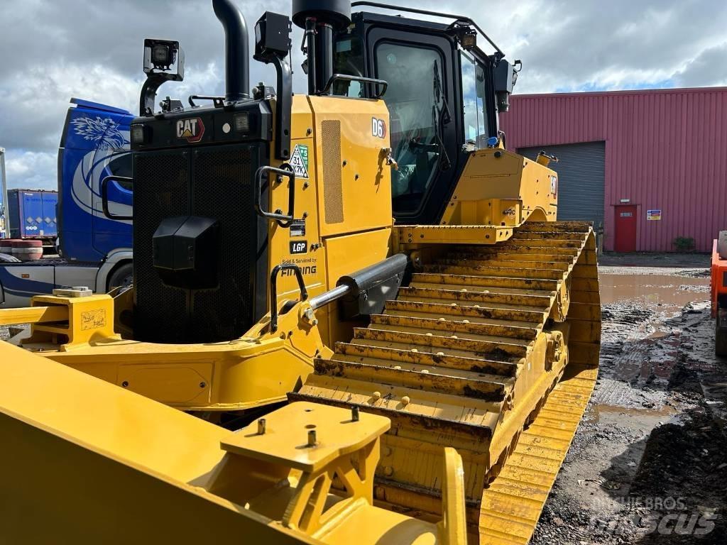 CAT D 6 LGP Гусеничні бульдозери