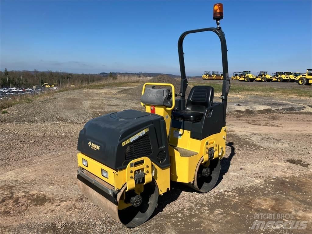 Bomag CN BW 900-50 Котки тротуарні