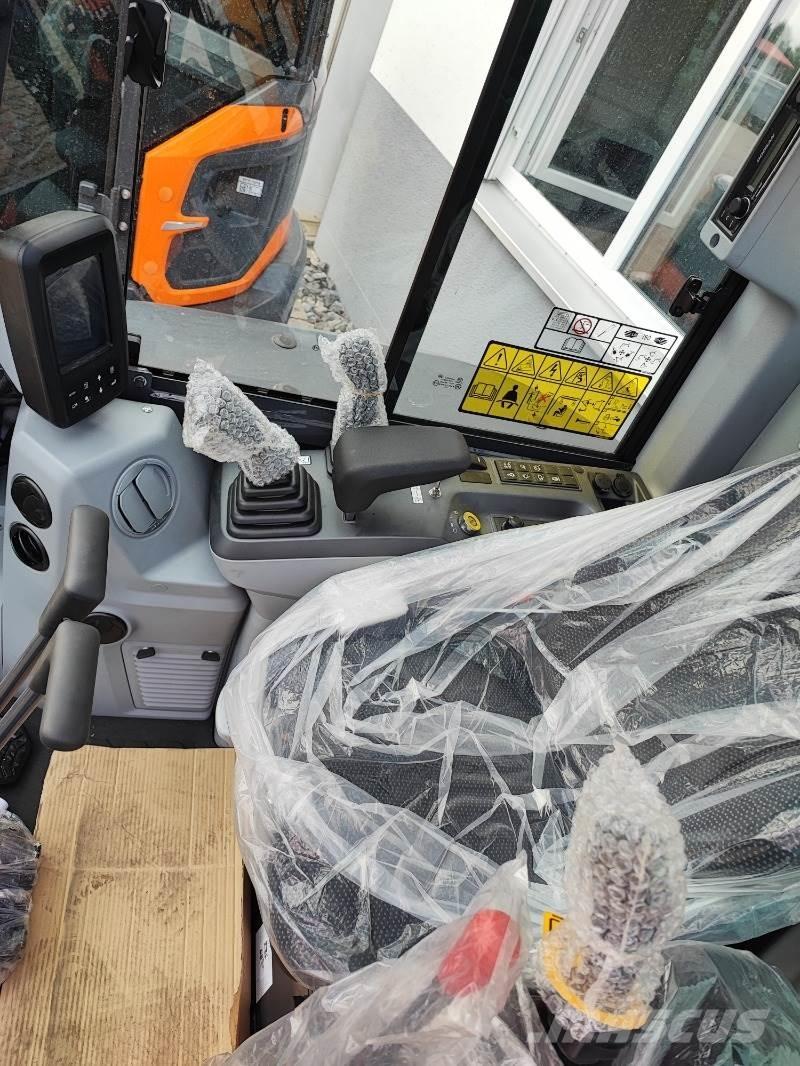 Develon DX27Z-7 Сільгосптехніка - Інші