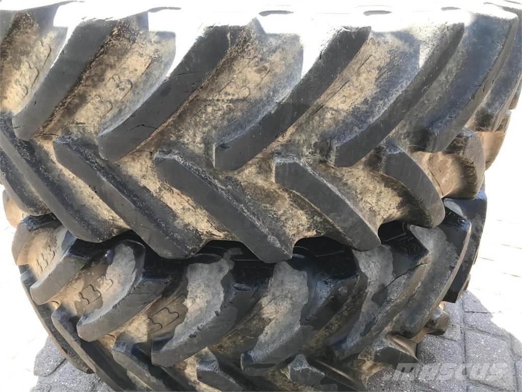 BKT 650/85R42 Колеса