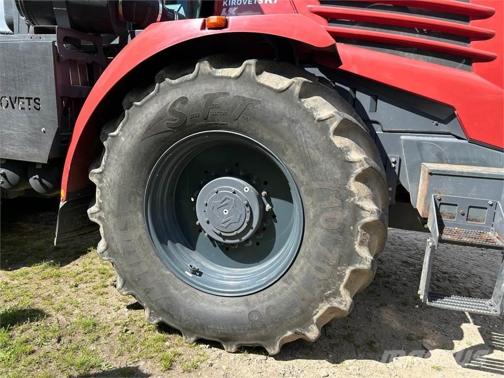 Kirovets K 743 Трактори