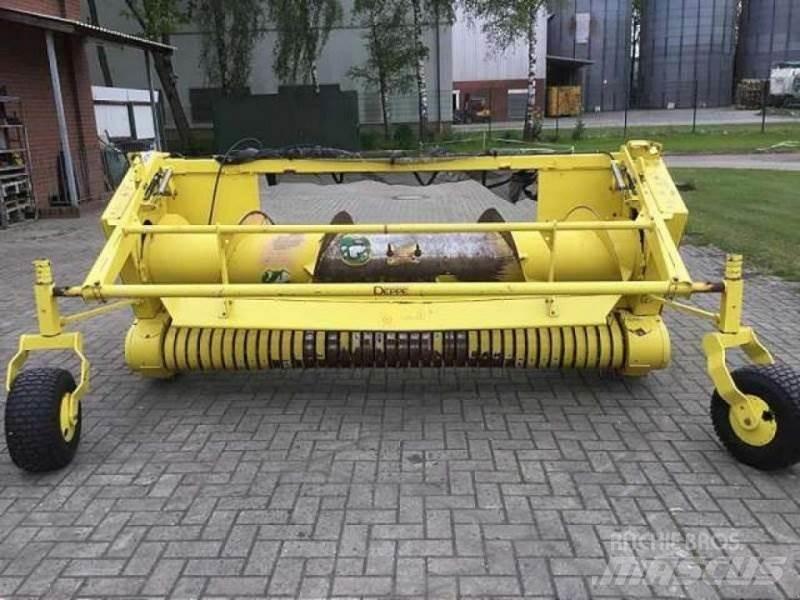 John Deere 630 B Додаткове обладнання для збиральних комбайнів