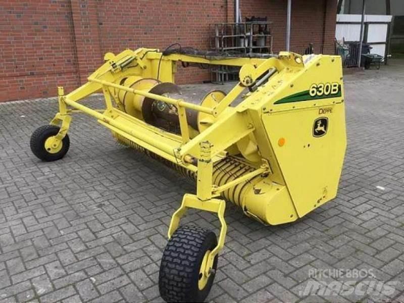John Deere 630 B Додаткове обладнання для збиральних комбайнів