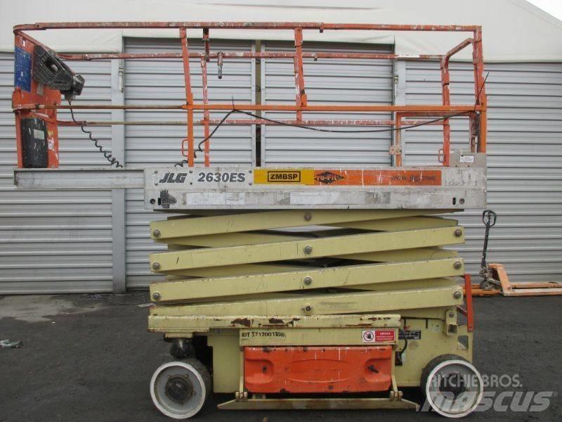 JLG 2630 ES Підйомники-ножиці