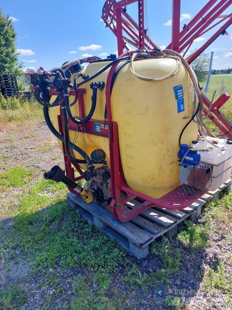 Hardi NK 800/12m Навісні обприскувачі