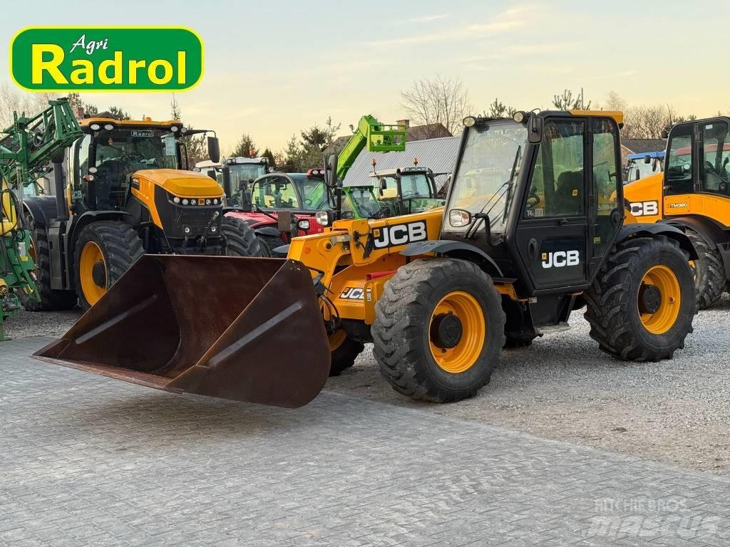 JCB 526-56 Agri Телескопічні фронтальні навантажувачі