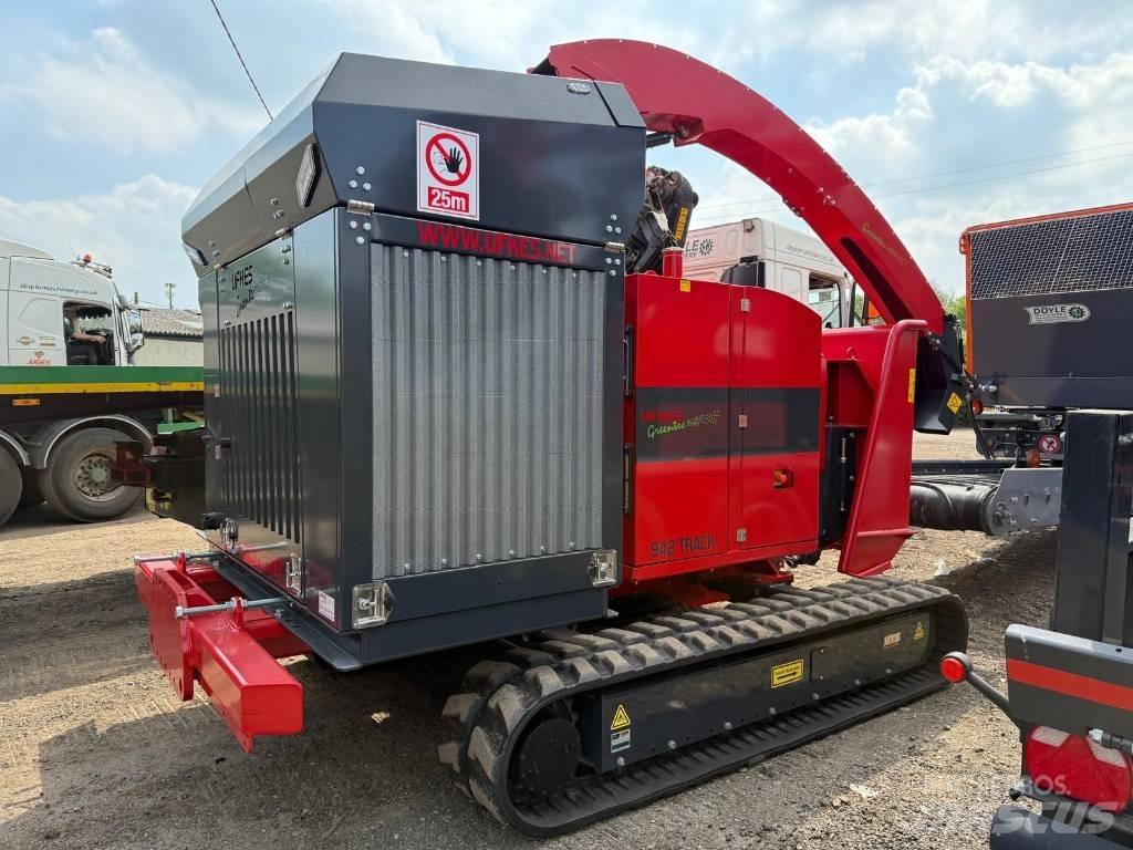  UFKES 942T Подрібнювачі деревини