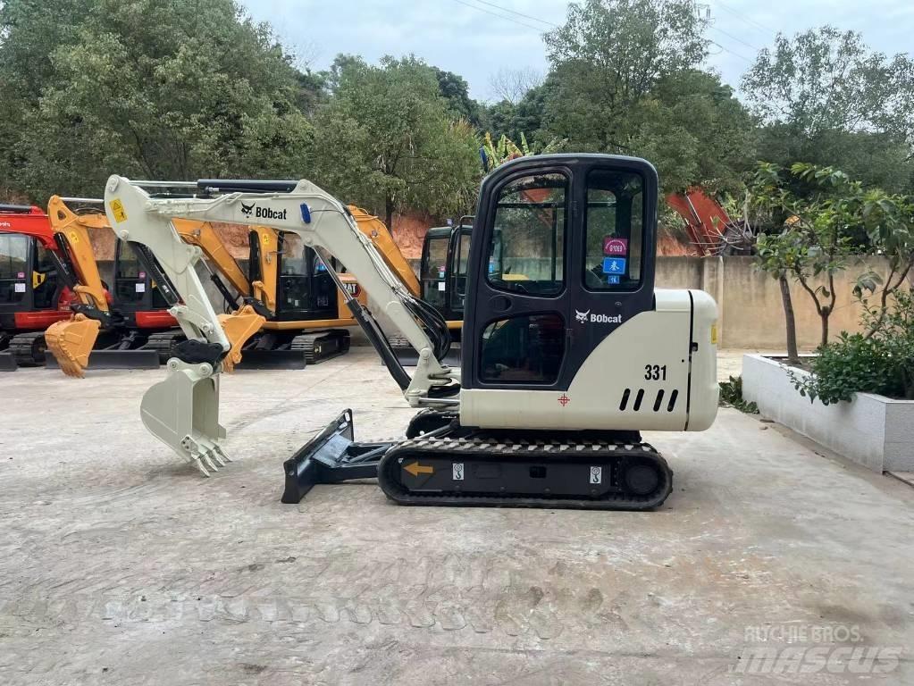 Bobcat 331 Міні-екскаватори < 7т