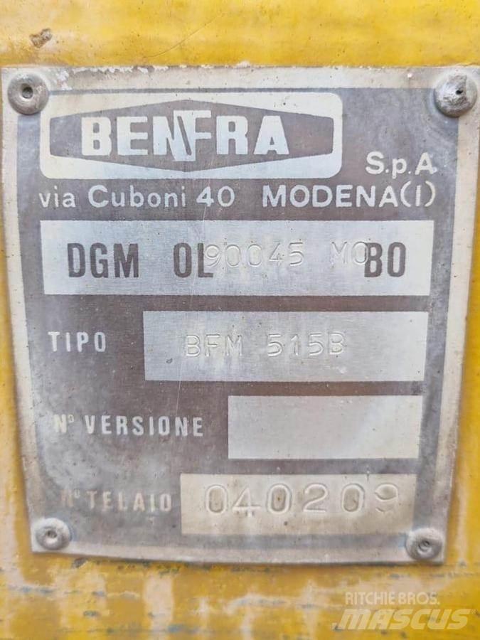 Benfra 515B Фронтальні навантажувачі