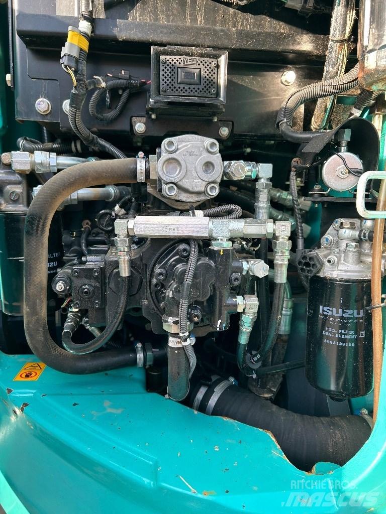 Kobelco SK 140 SR LC Гусеничні екскаватори