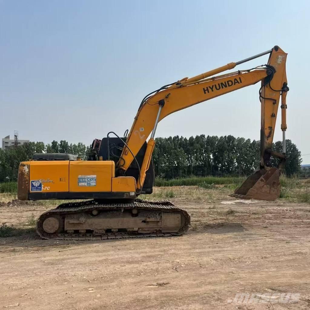 Hyundai Robex 215-7 Гусеничні екскаватори