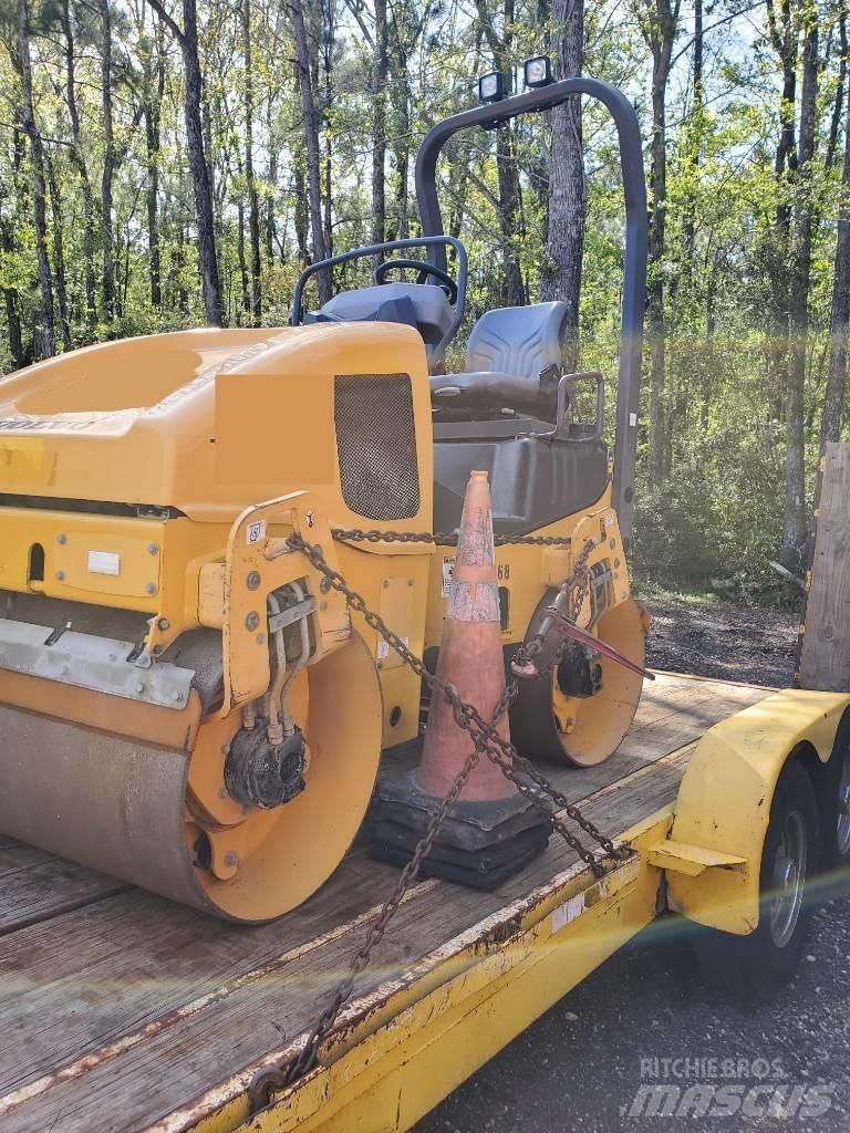 Volvo DD25B Котки тротуарні