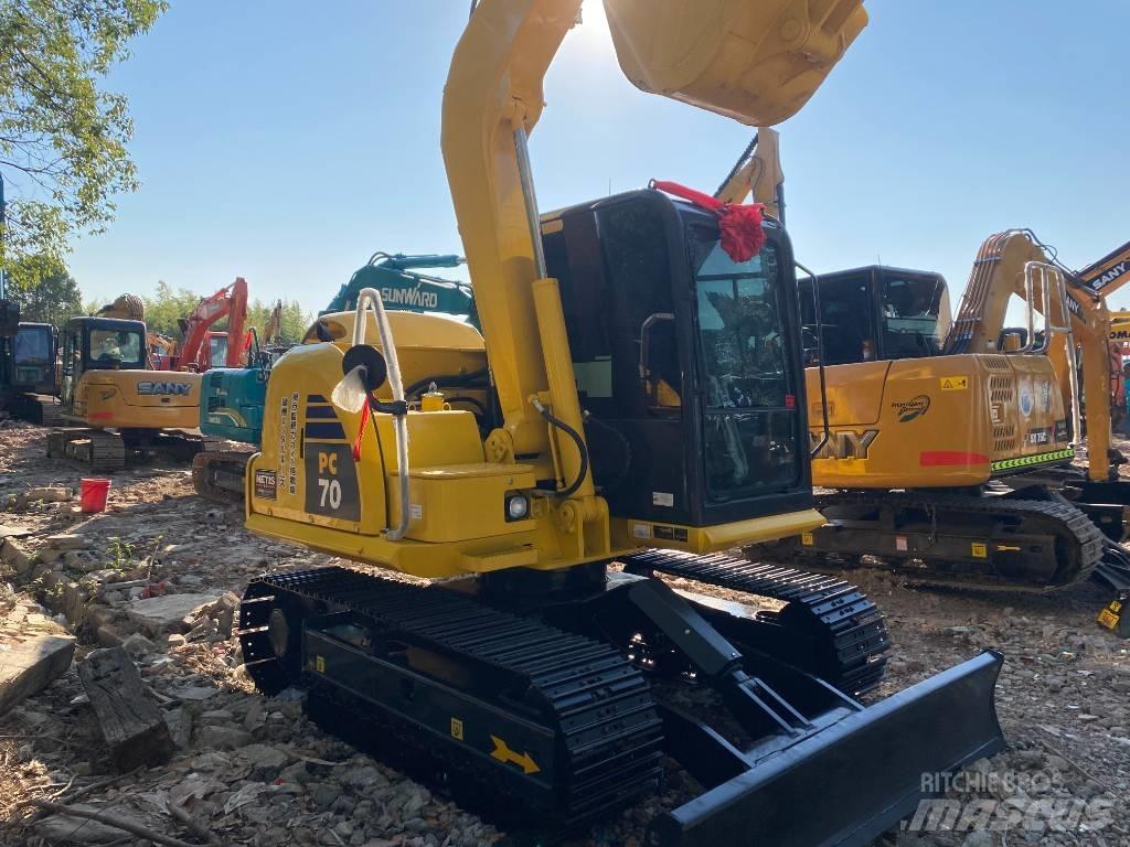 Komatsu 70-8 Гусеничні екскаватори