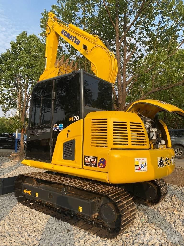 Komatsu 70-8 Гусеничні екскаватори