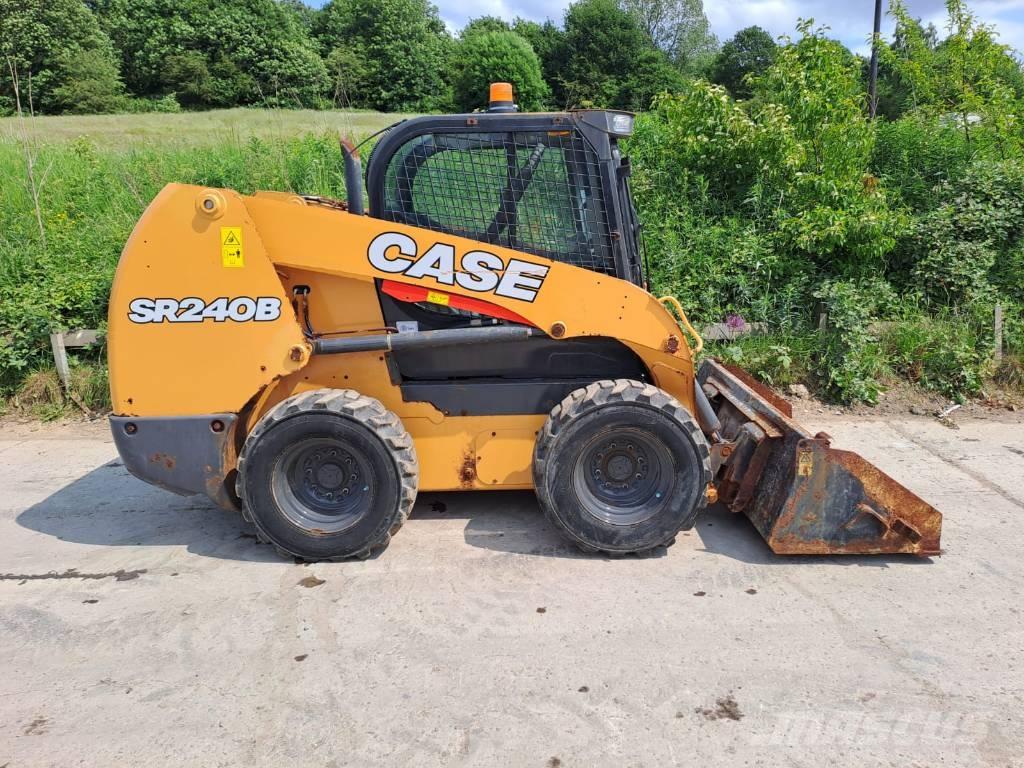 CASE SR 240 B Міні-навантажувачі