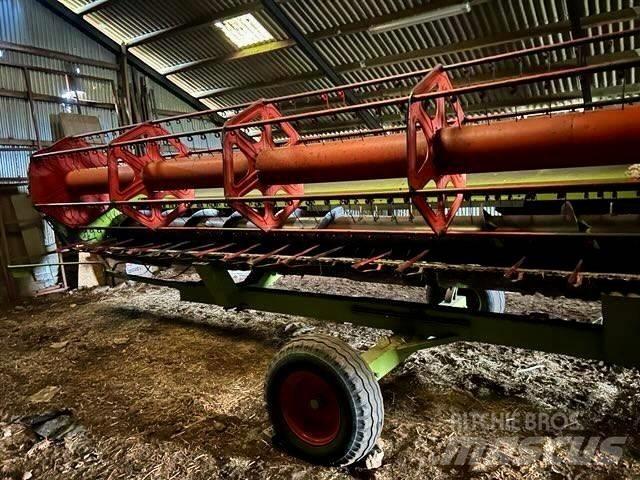CLAAS Lexion 460 Зернозбиральні комбайни