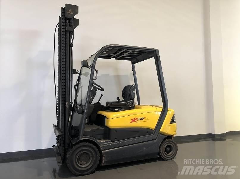Om-Pimespo XE30 Електронавантажувачі