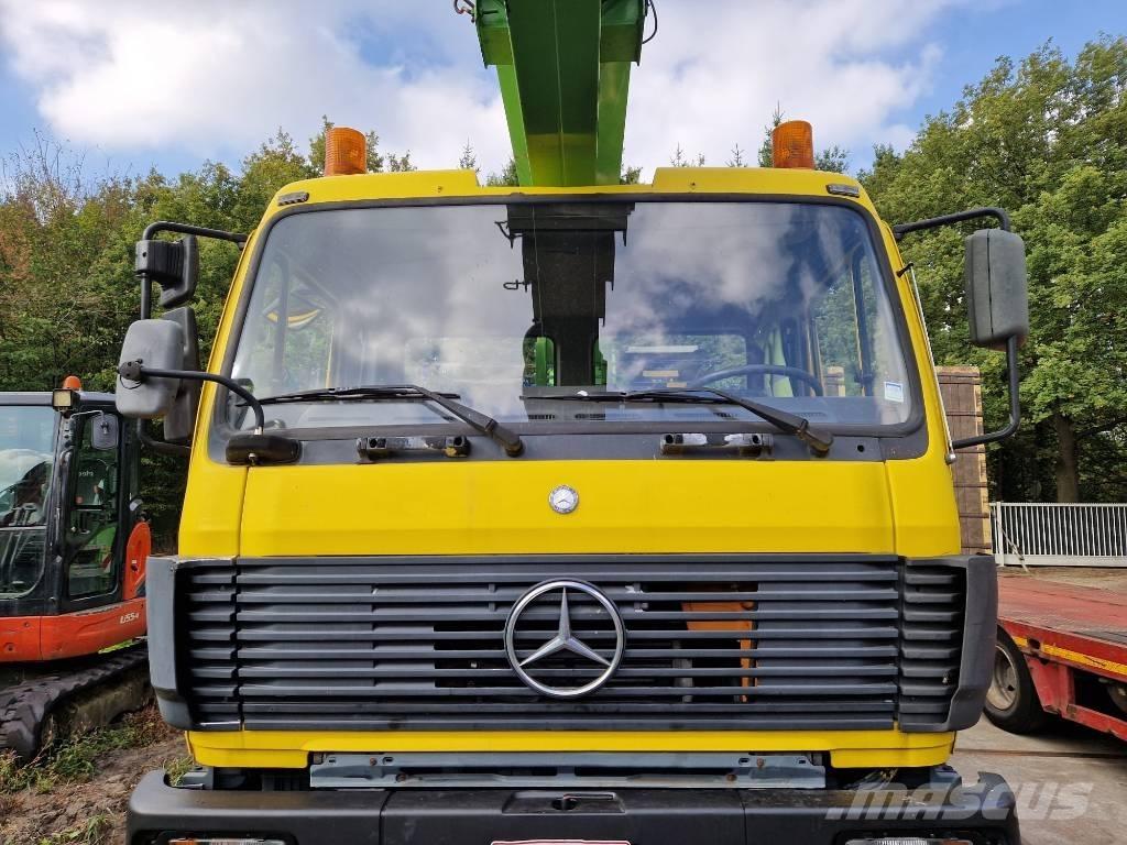 Mercedes-Benz 1824 Автовишки на базі вантажівки