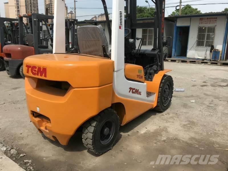 TCM FD 30 Дизельні навантажувачі