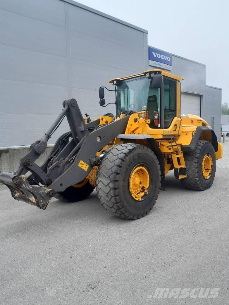Volvo L120G Фронтальні навантажувачі