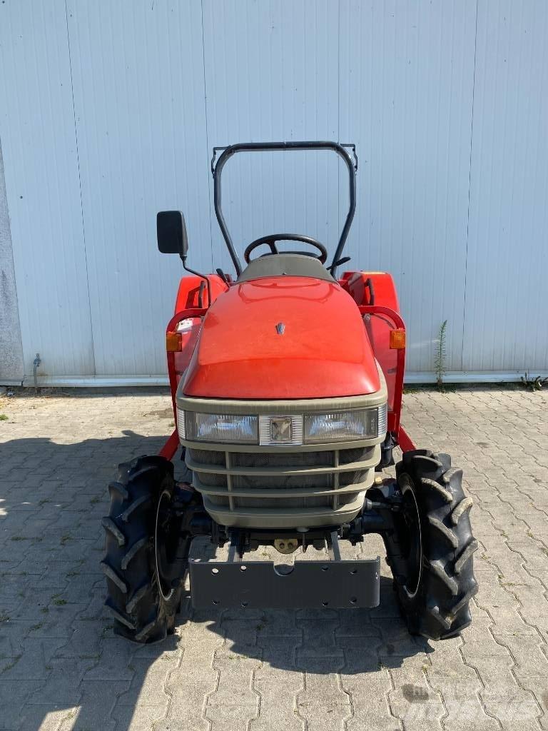 Yanmar AF22 Трактори