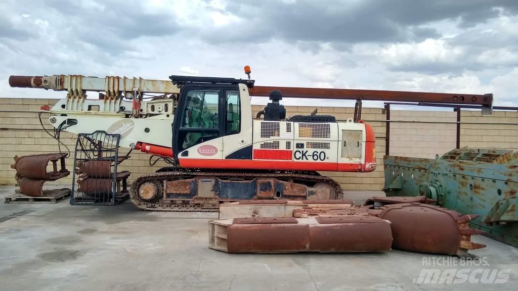 CAT 330C Гусеничні екскаватори