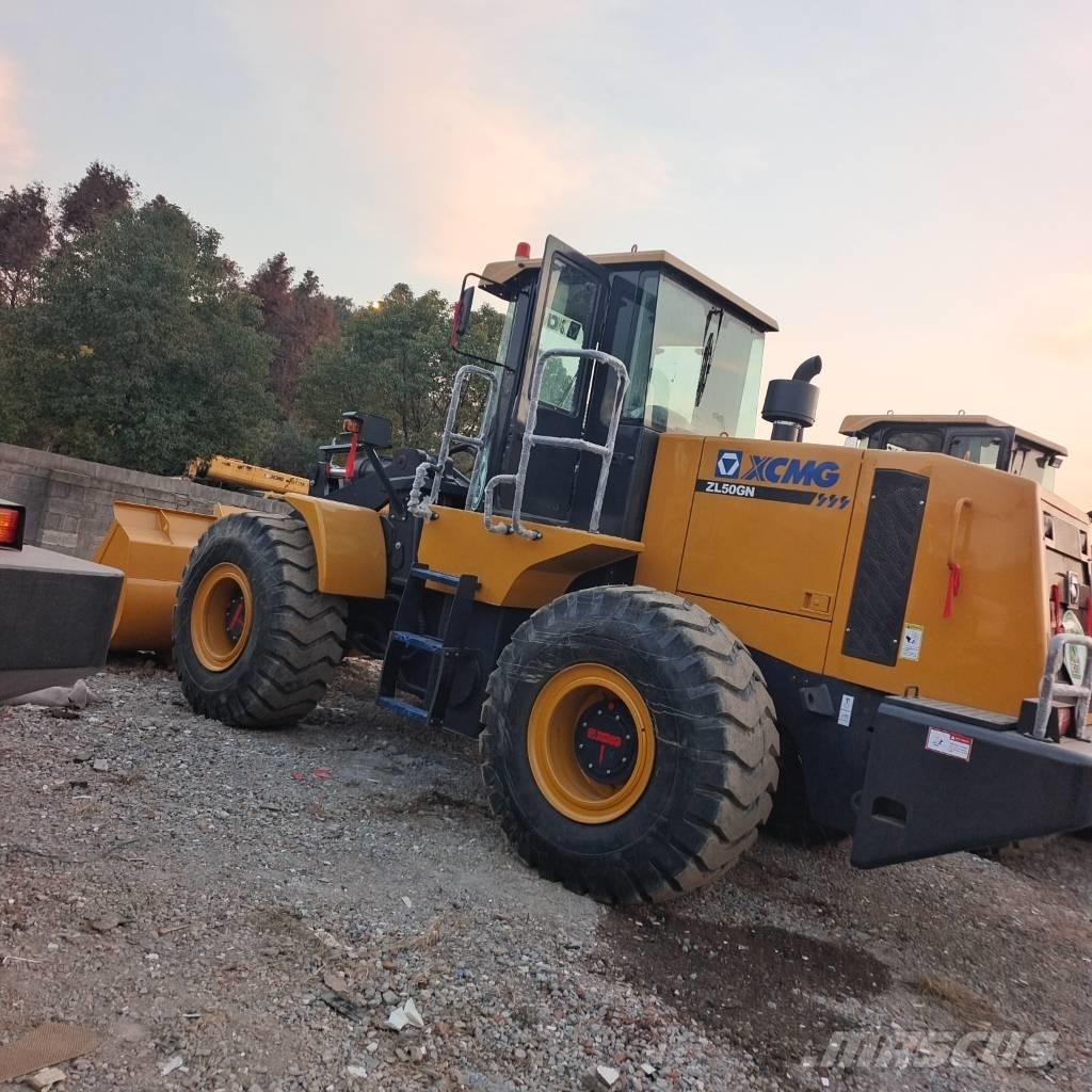 XCMG ZL 50 GN Фронтальні навантажувачі