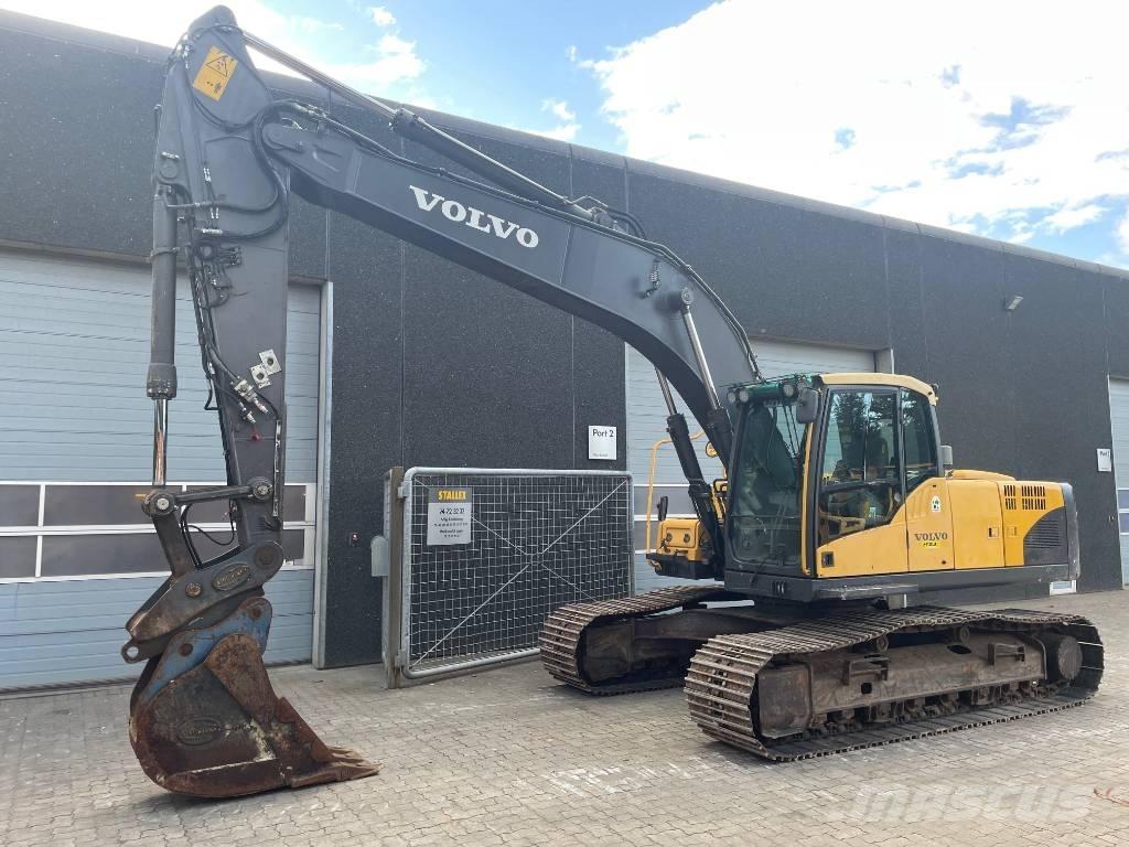 Volvo EC210CL Гусеничні екскаватори