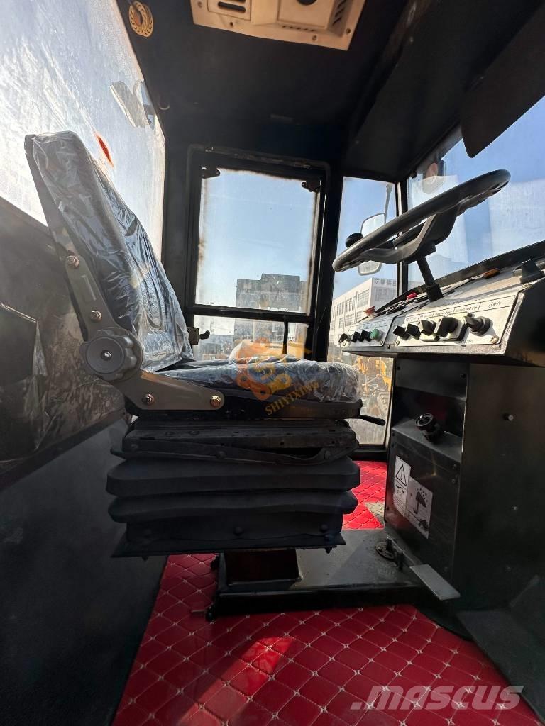 XCMG XD 103 Ущільнювачі грунту