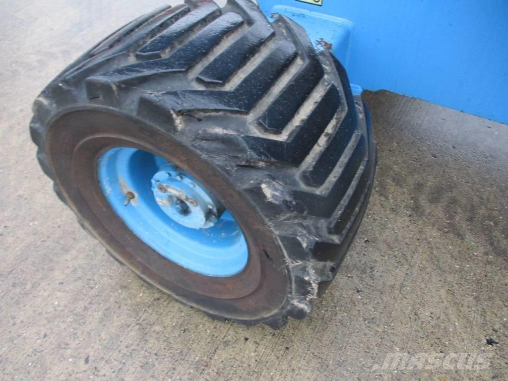 JLG 510 AJ (046) Компактні самохідні стрілові підйомники