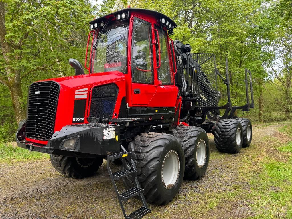 Komatsu 835 TX Форвардери