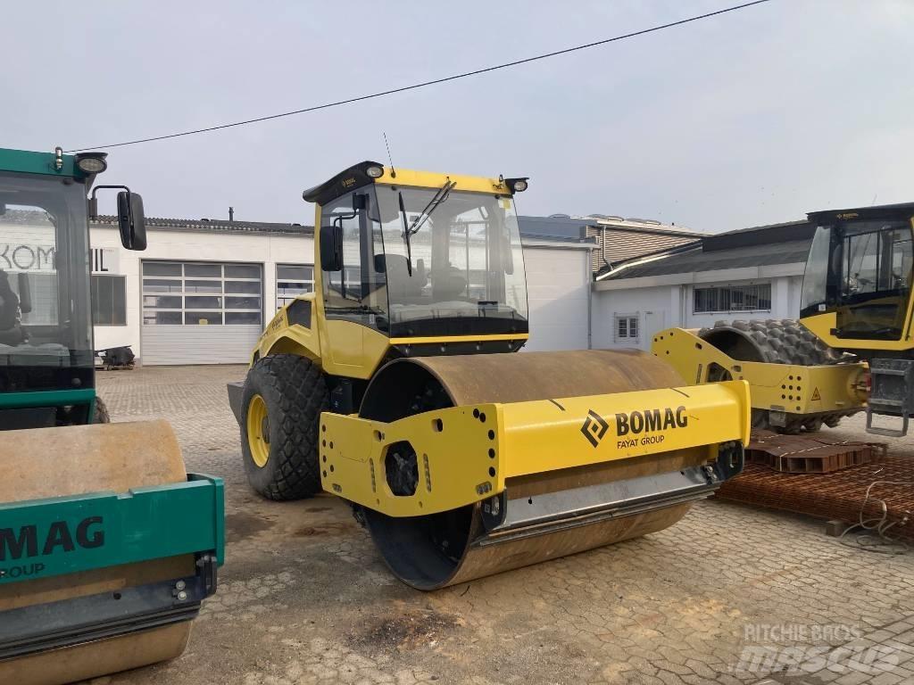 Bomag BW 211 DH-5 Грунтові котки