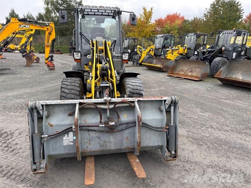 Wacker Neuson WL38 Фронтальні навантажувачі