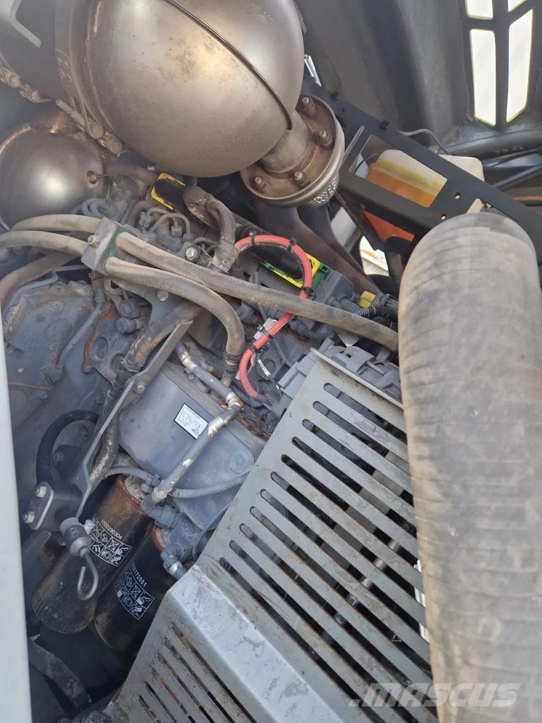 Kramer 8155 Фронтальні навантажувачі