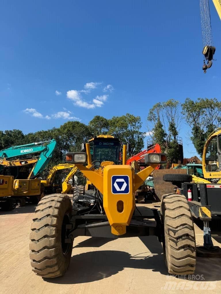 XCMG GR 180 Грейдери