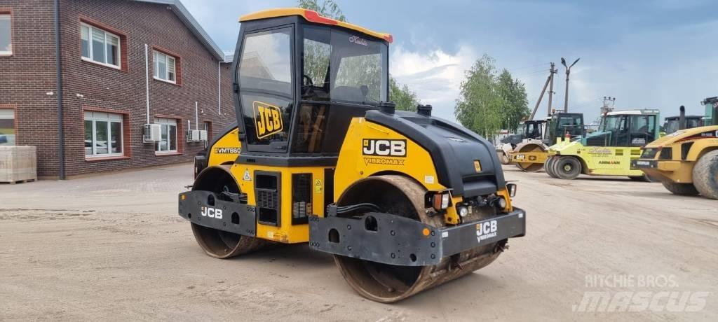 JCB VMT 860 Котки тротуарні