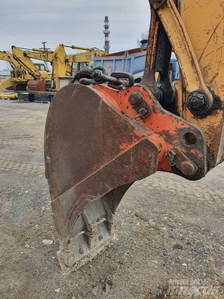 CASE 888 P Колісні екскаватори